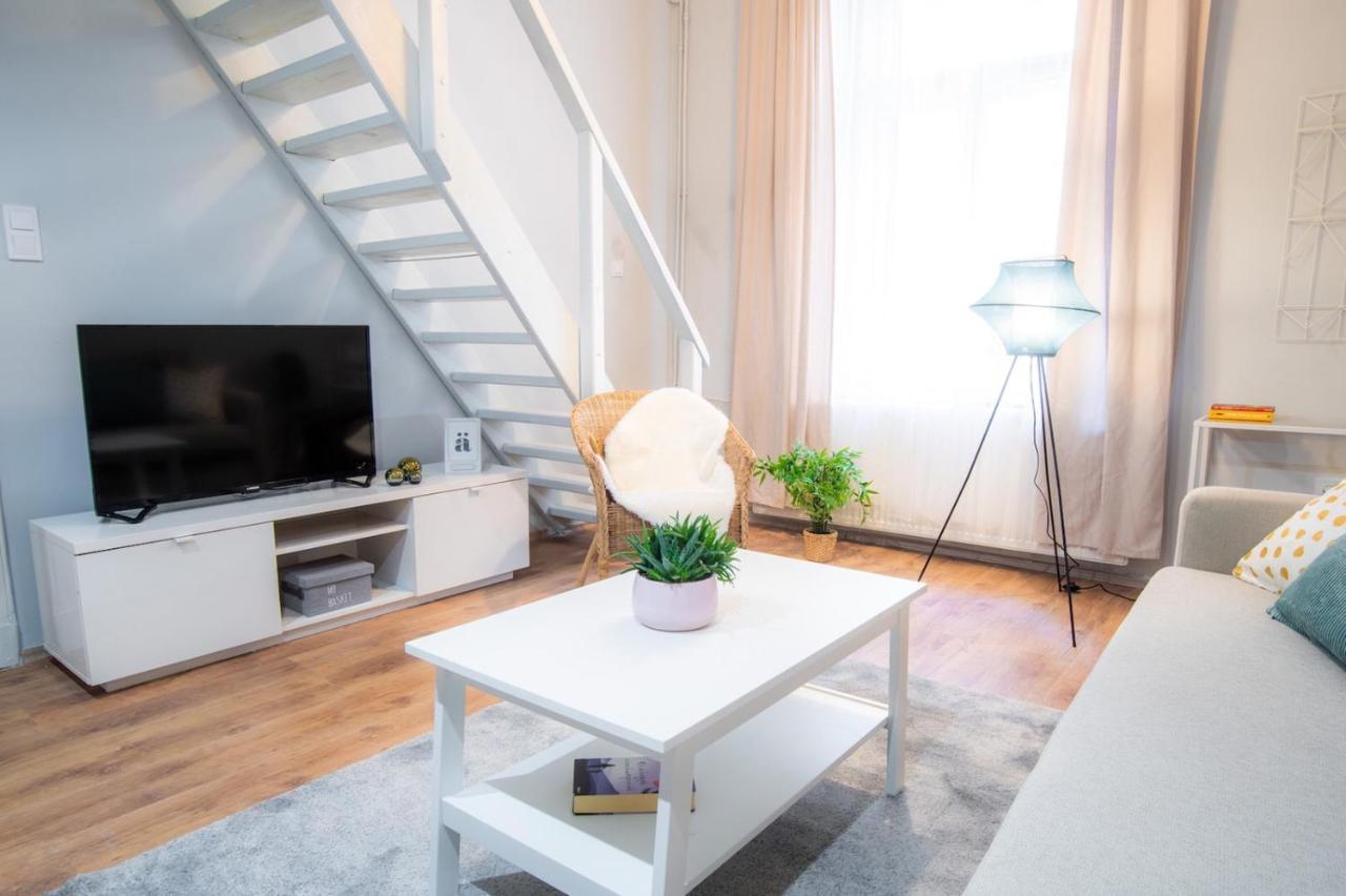 Apartment In Super Location M9 布达佩斯 外观 照片